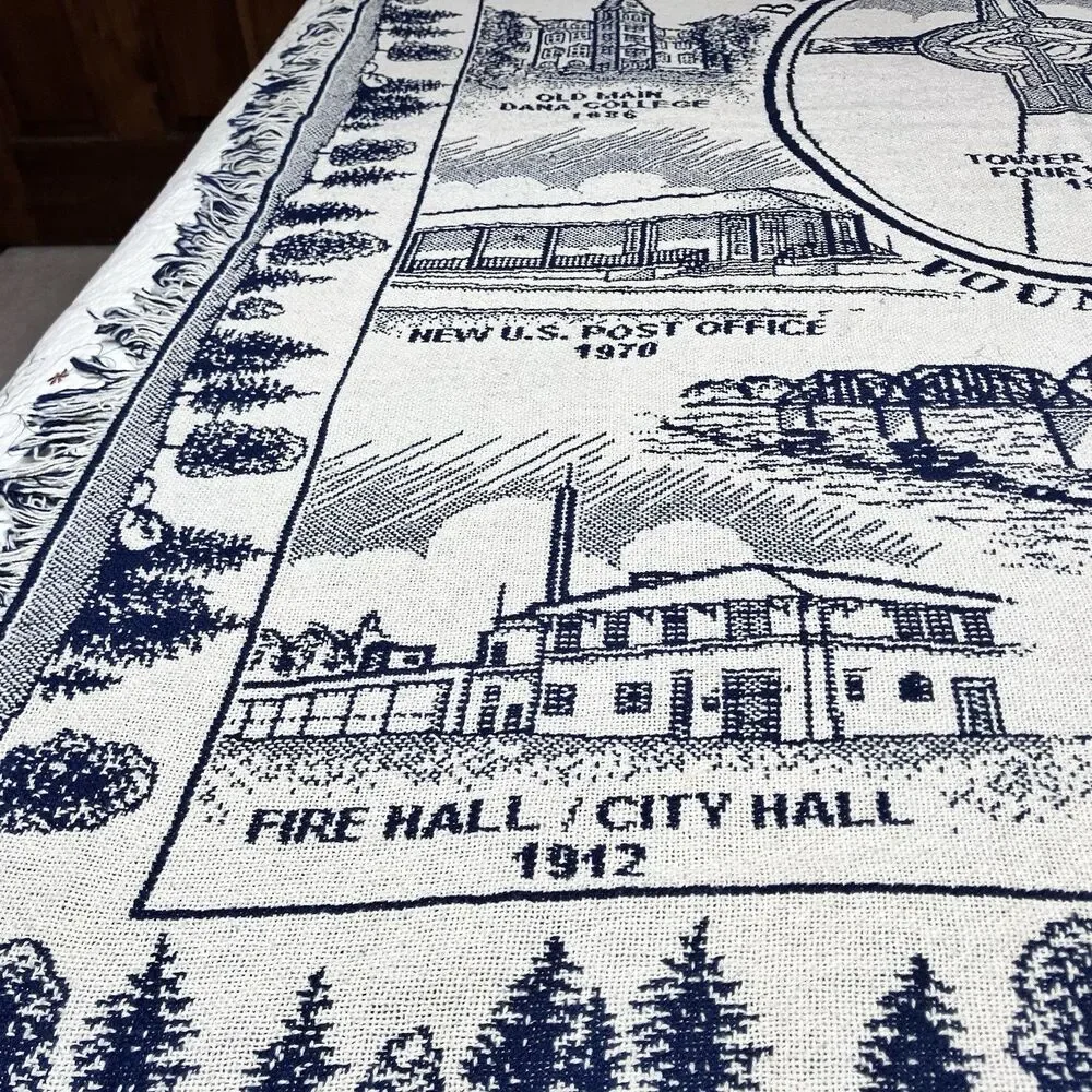 Unbranded vintage commemorative